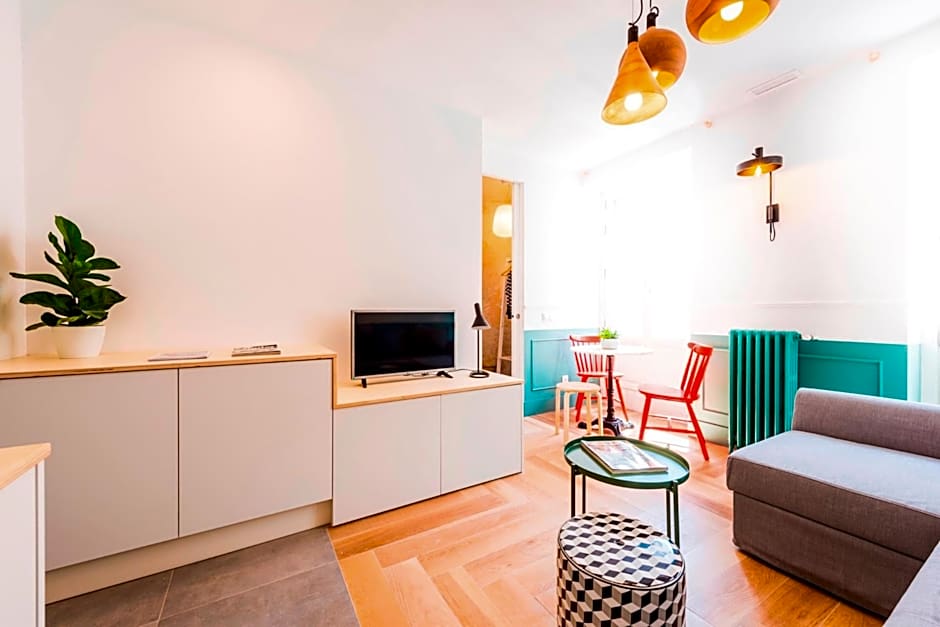 Be Mate Gran Vía Suites