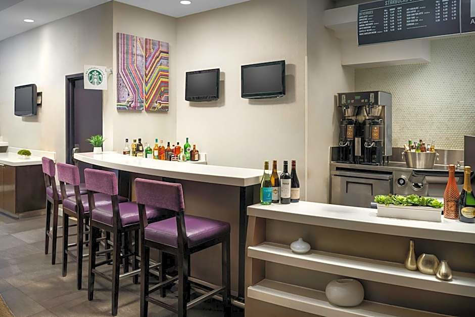 Courtyard by Marriott New York Manhattan/Times Square