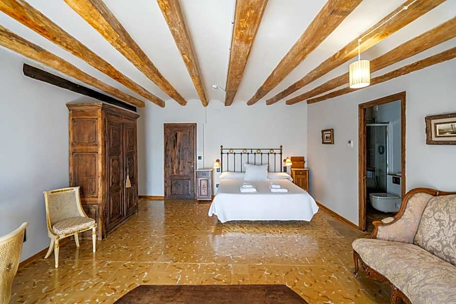 Lo Palauet de la Muralla