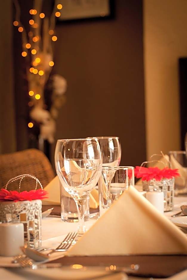 The Lamplighter Dining ~ Rooms