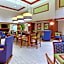 Hampton Inn By Hilton & Suites Fredericksburg South, Va