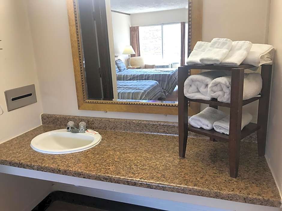Daniel Boone Motor Inn