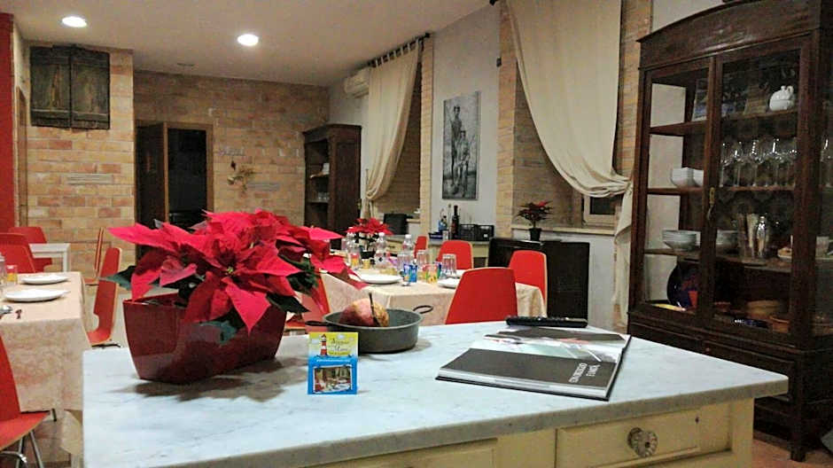 Stanze sul Mare B&B and Apartment