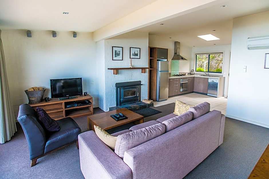 Beacon Point Ocean View Villas