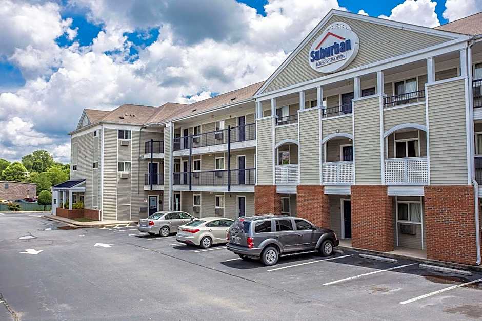 Suburban Studios Charlotte - Ballantyne