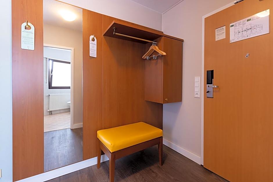 Garner Hotel Stuttgart City Centre By IHG