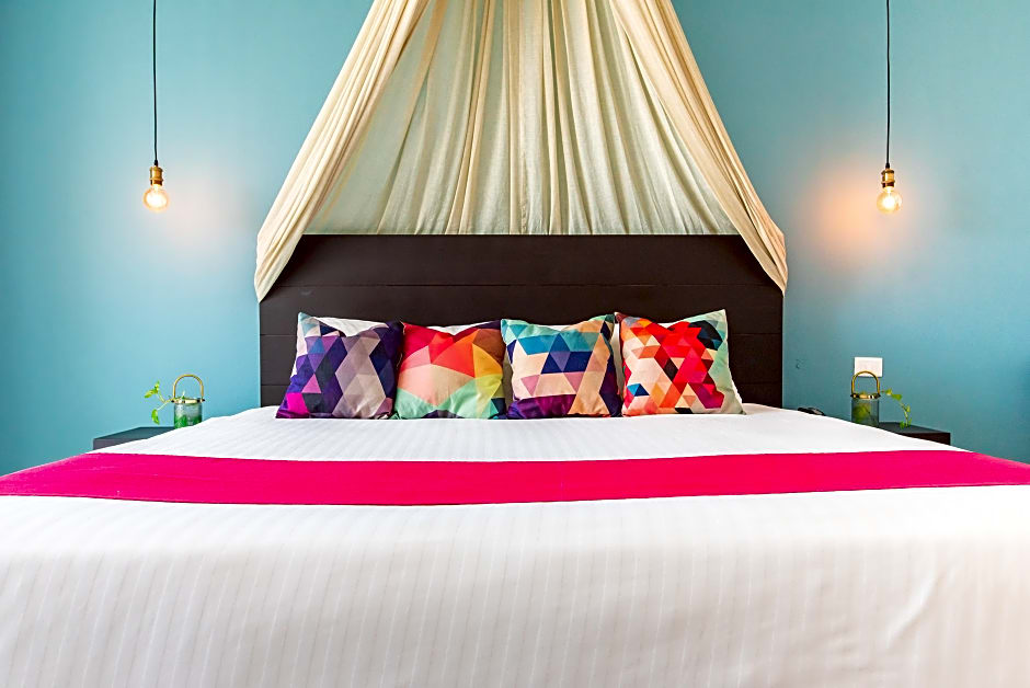 Soho Playa Hotel