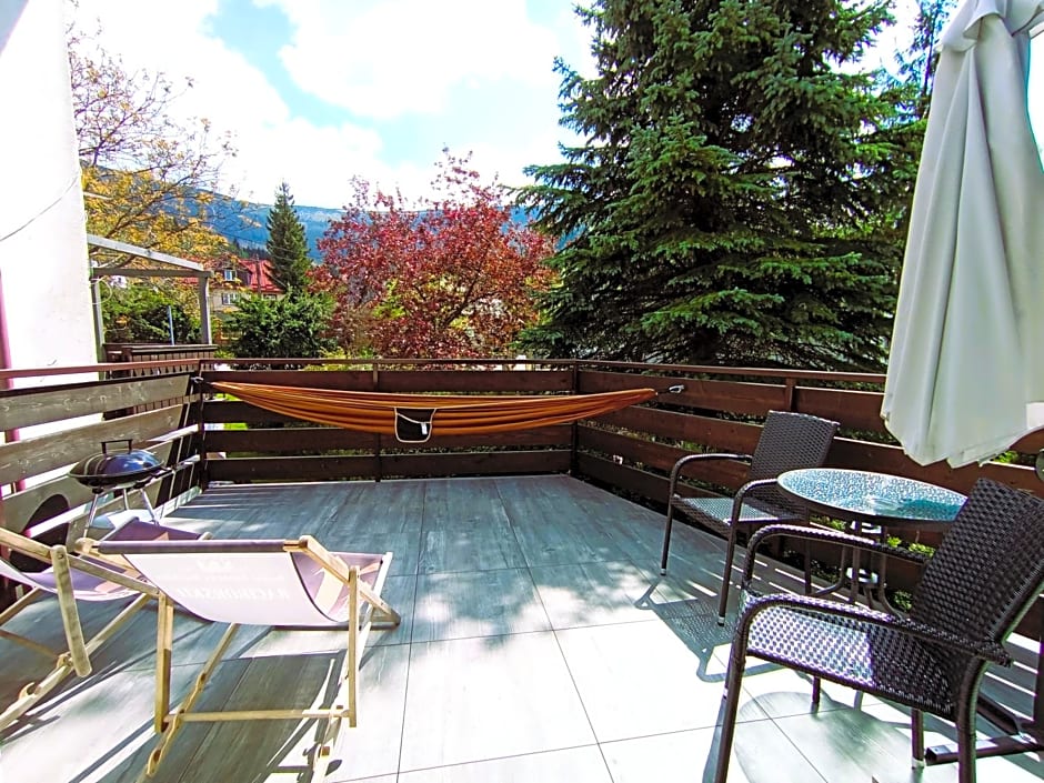 Apartament Olimpijska 54 z prywatnym jacuzzi na tarasie