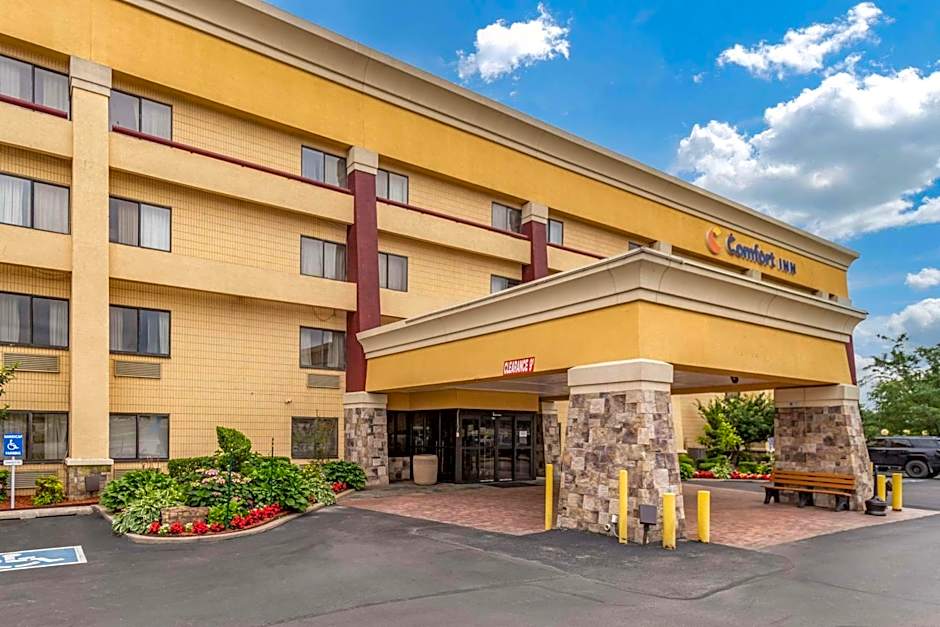 Comfort Inn Tulsa Midtown