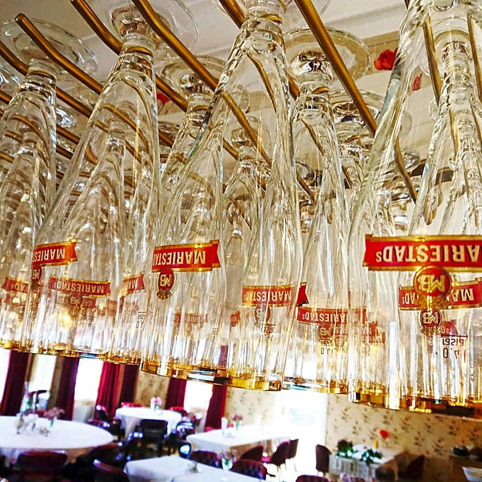 Vänerport Lakefront Hotell