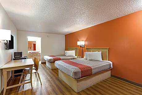 2 Queen Beds | Non-Smoking, Micfridge