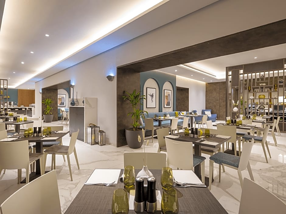 voco Doha West Bay Suites By IHG