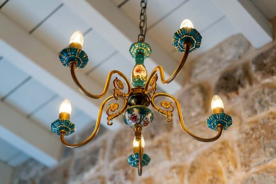 Arabesque Arts & Residency