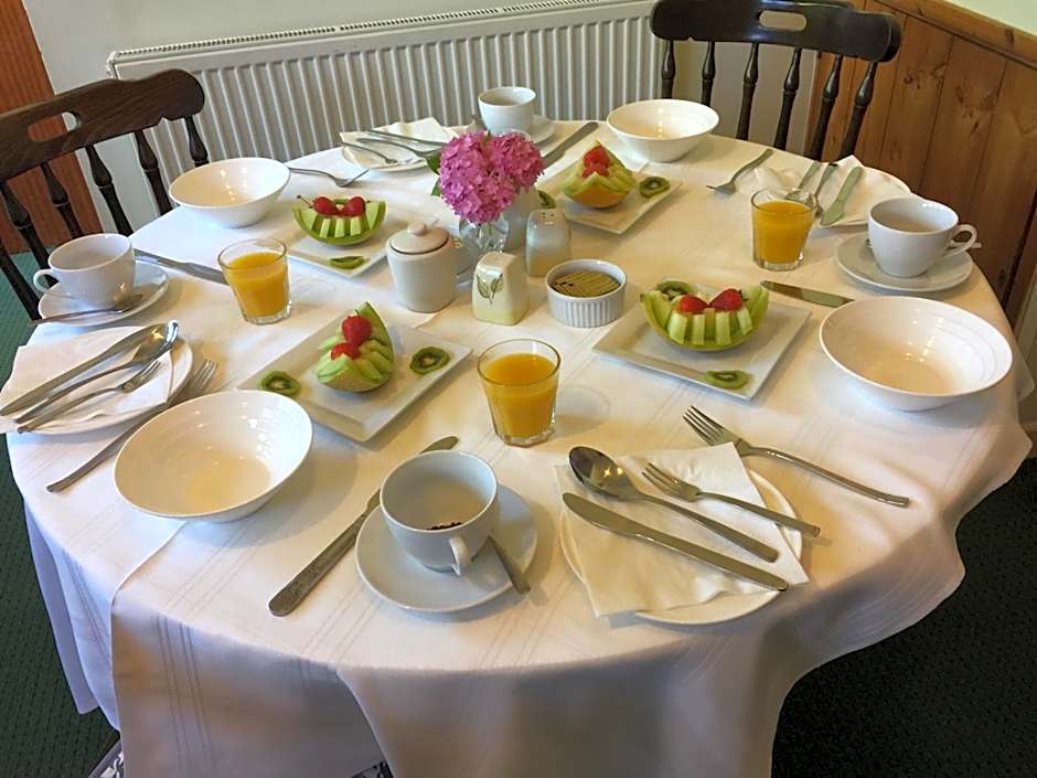 Parkfield (Chepstow BnB)