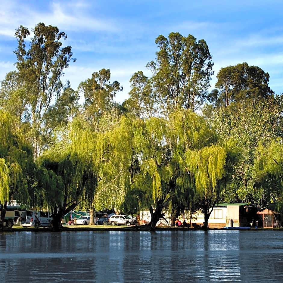 Cohuna Waterfront Holiday Park