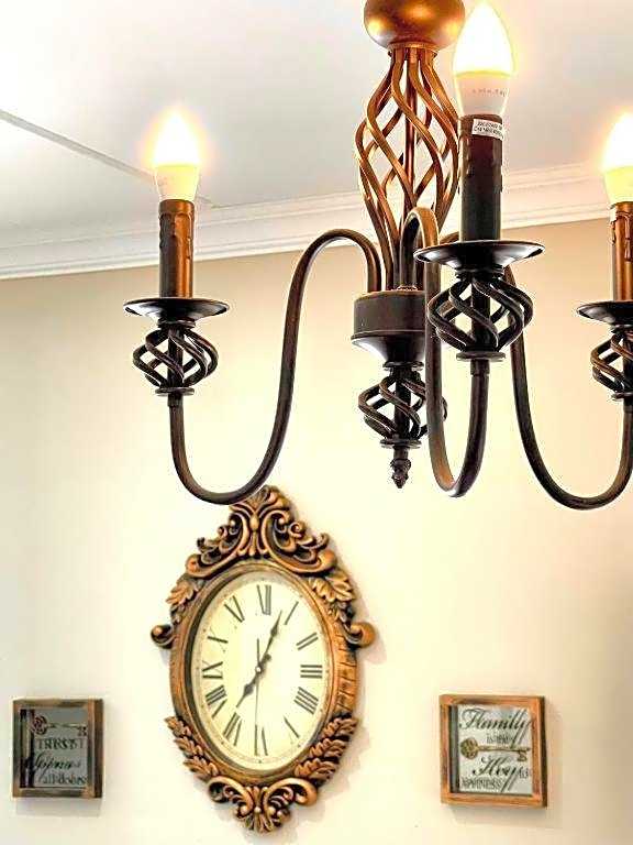 Azinnia Rivonia Guest House