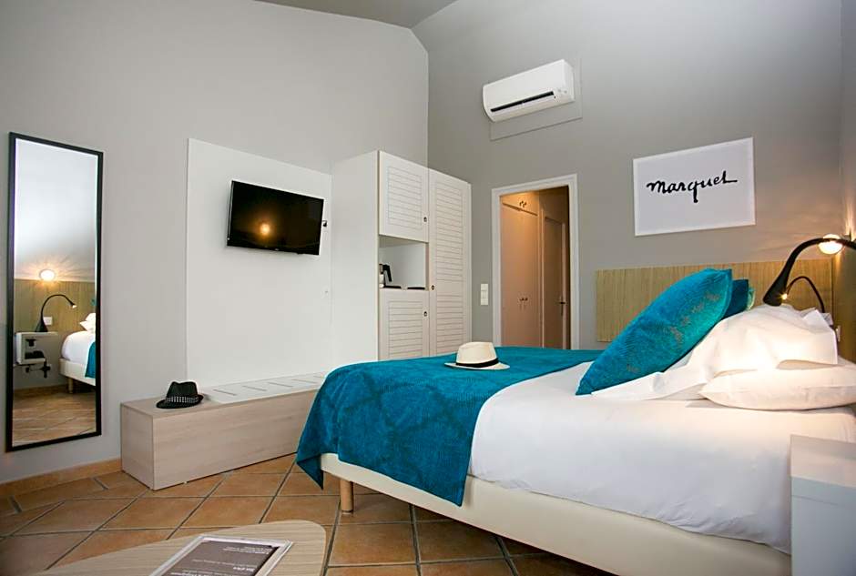 Le Relais Des Trois Mas