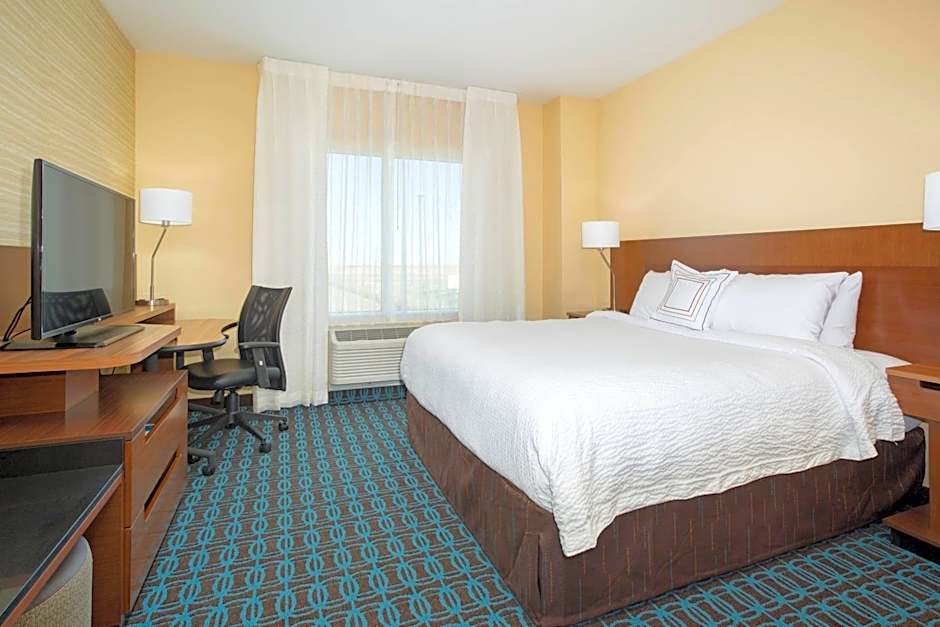 Fairfield Inn & Suites by Marriott Burlington