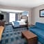 Holiday Inn Express Mobile I 65 By IHG