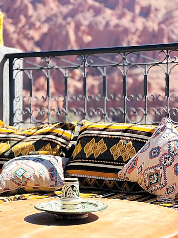 Hiking Nomads Guesthouse