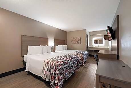 Deluxe Room with Two Double Beds Non-Smoking