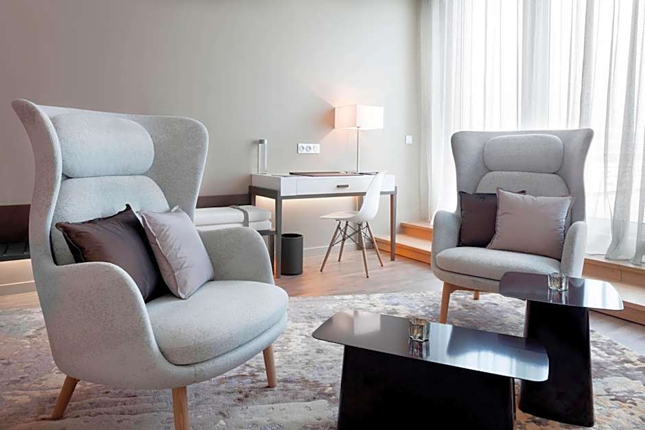 AC Hotel by Marriott Paris Le Bourget Airport