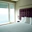 Bougainville Bay Hotel