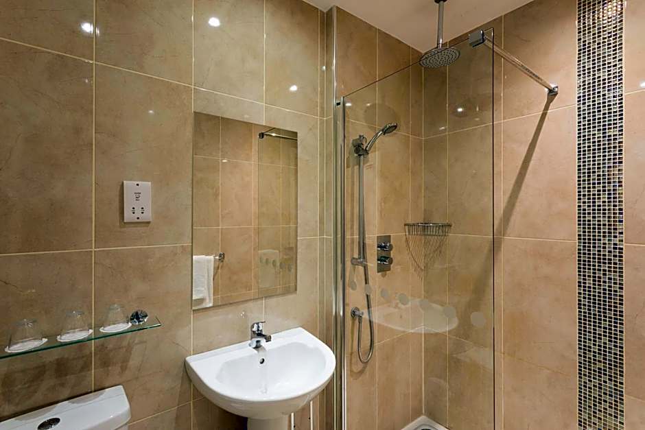 Park Inn by Radisson Shannon Airport