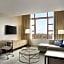 DoubleTree Suites By Hilton Boston - Cambridge