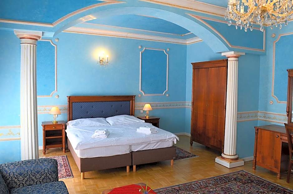 Hotel Renesance Krasna Kralovna