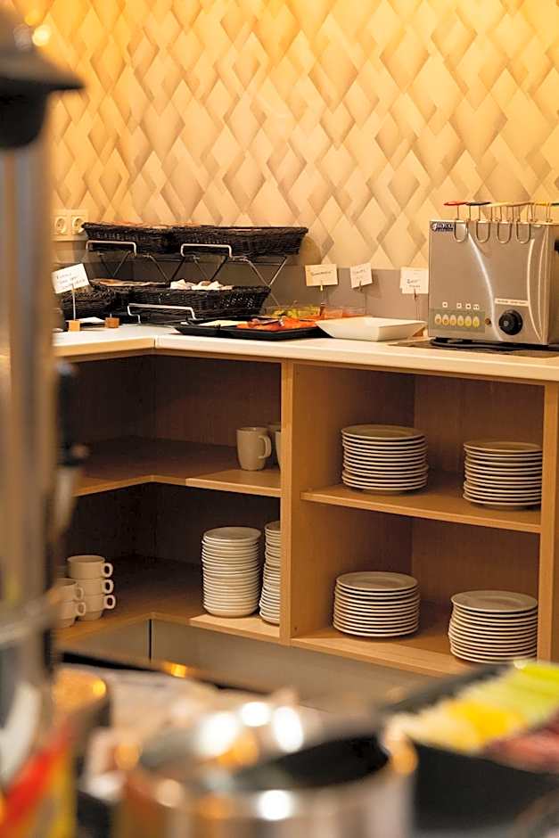 Hotel Puerta del Mar - Adults Recommended