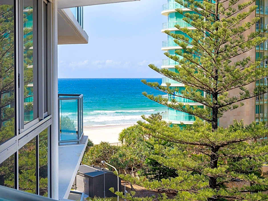 BreakFree Peninsula Surfers Paradise