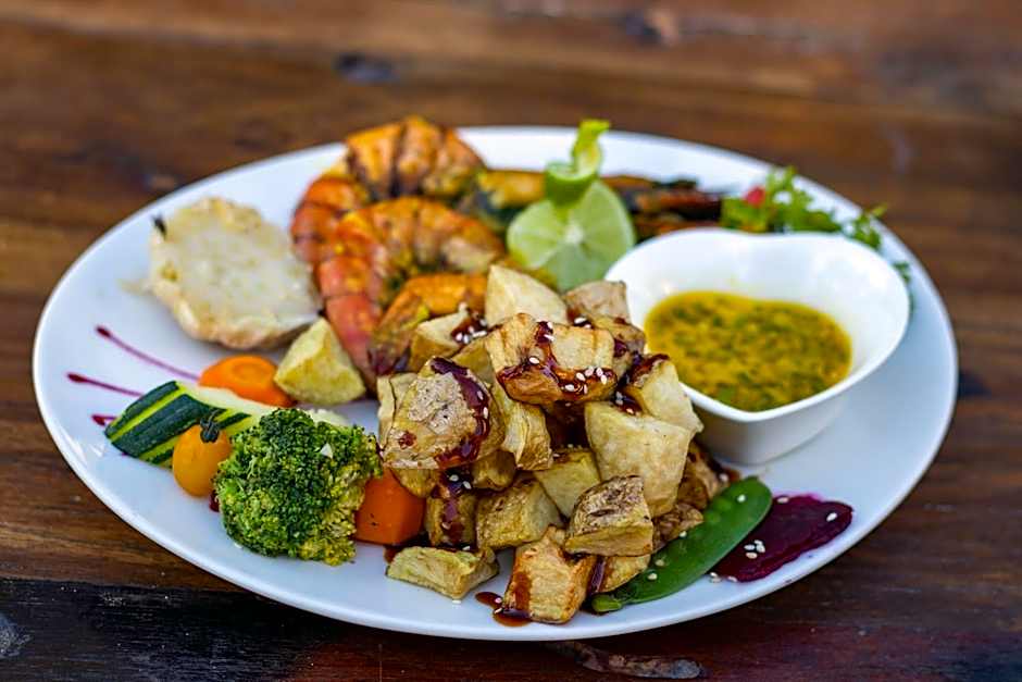 Clove Island Villas & Spa