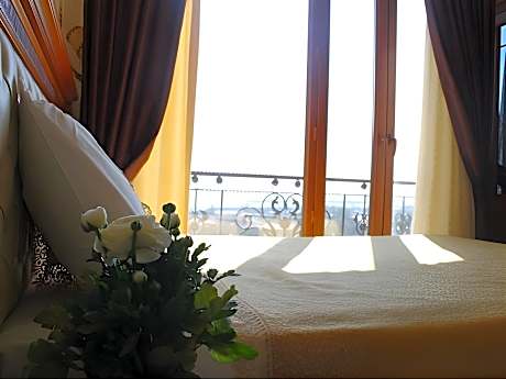 Double Deluxe Sea View