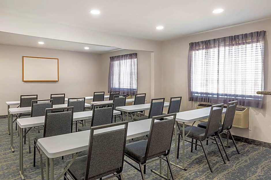 Best Western North Side Inn