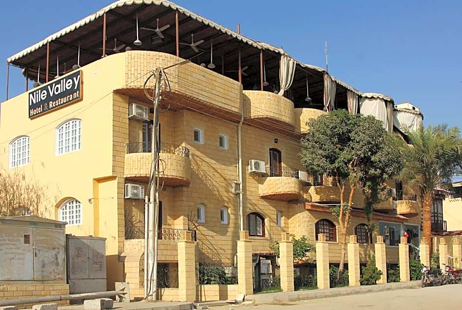 Nile Valley Hotel