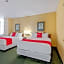 OYO Hotel St Louis Downtown City Center MO