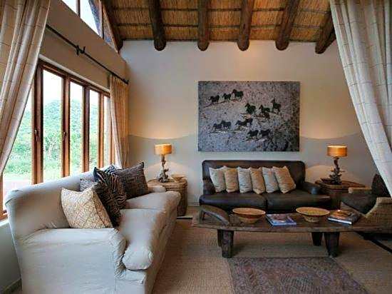 Impodimo Game Lodge