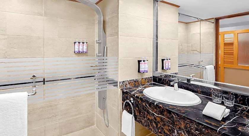 Movenpick Hotel Karachi