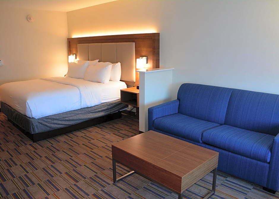 Holiday Inn Express & Suites Pittsburgh - Monroeville By IHG