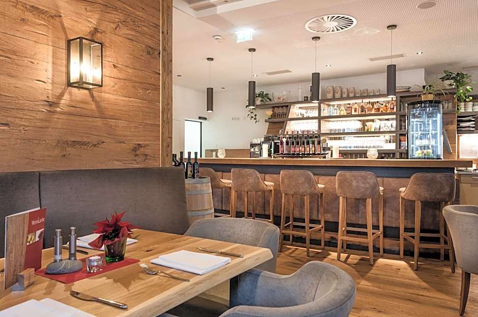 AlpenParks Hotel & Apartment Orgler Kaprun