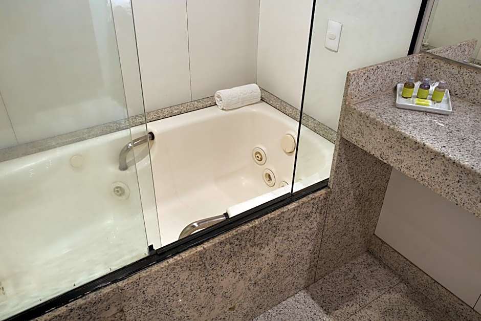 Mirasol Copacabana Hotel