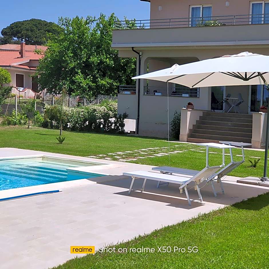 VILLA LAURO LUXURY B&B