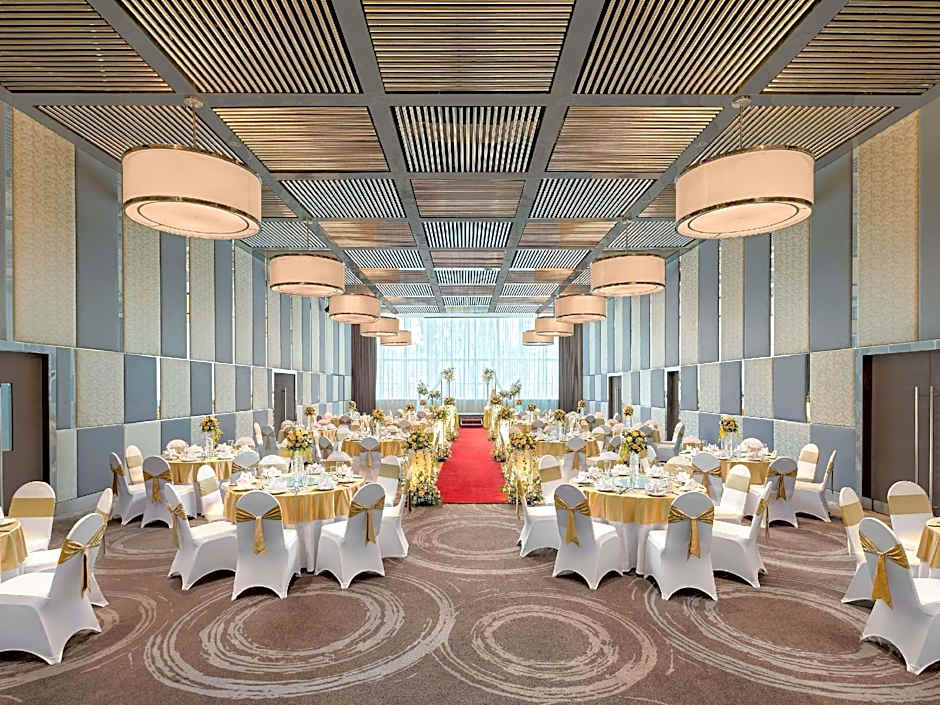 Novotel Saigon Centre Hotel