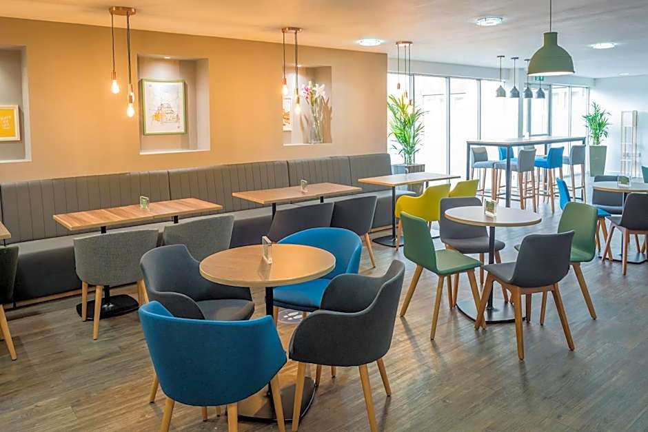 Holiday Inn Manchester West By IHG