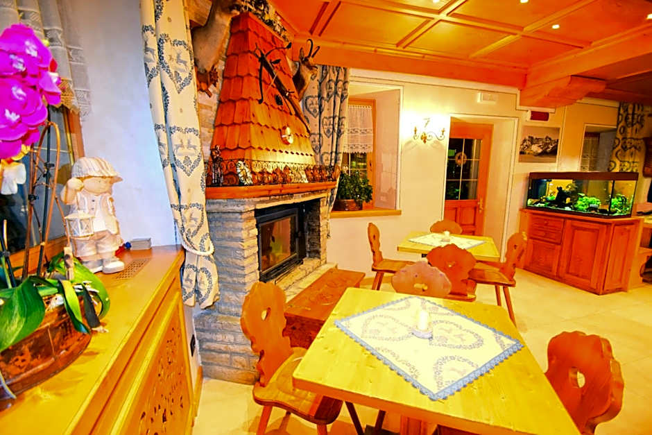 Albergo Miravalle-Tre Cime Views