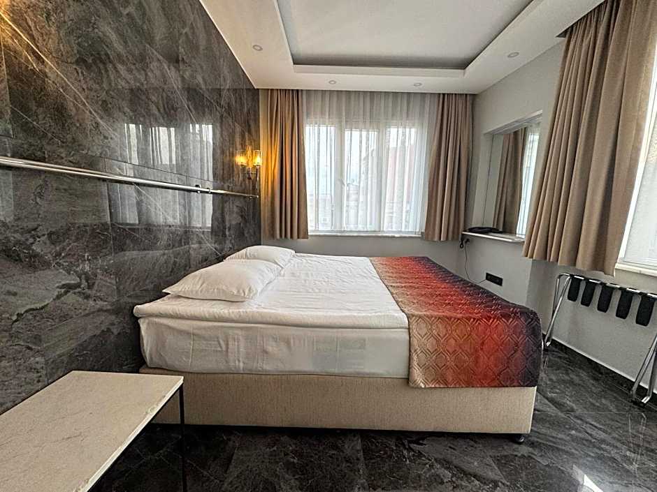 BGuest Hotel & Residence