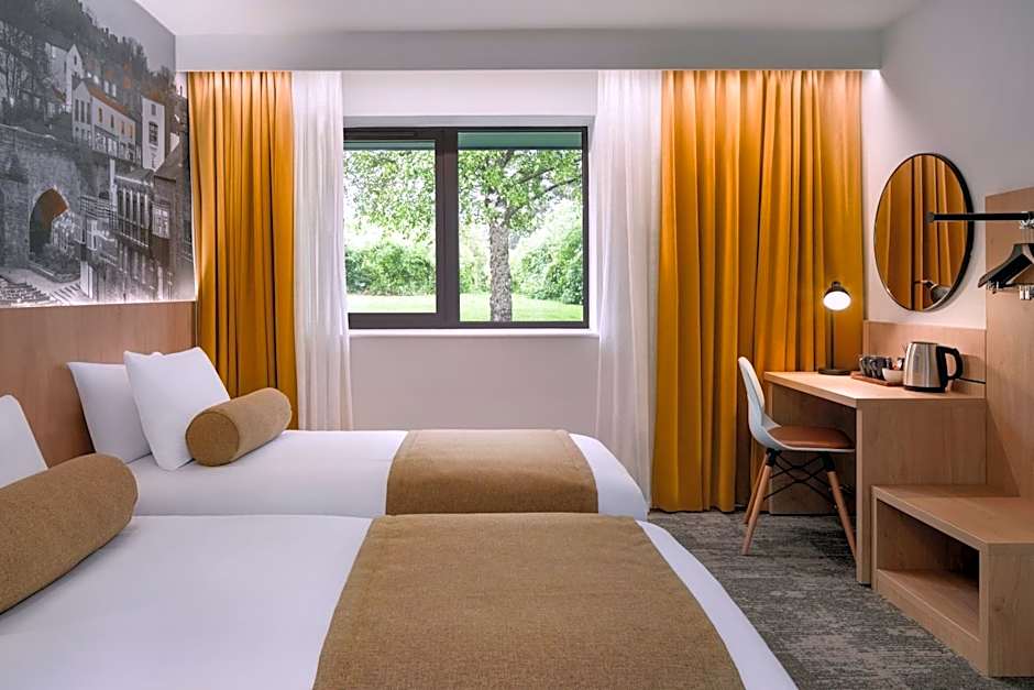 Super 8 by Wyndham Durham