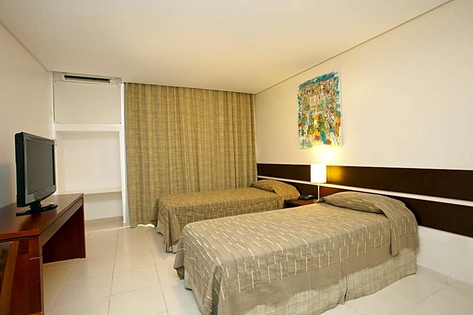 America Towers Hotel