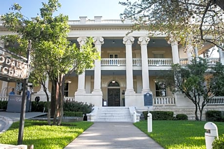 Hotel Ella